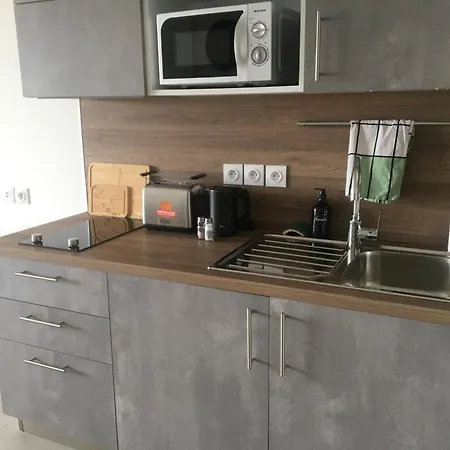 Domitys - L'abricotine Aparthotel